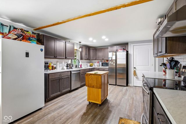160 W Union Road, Monrovia, IN 46157