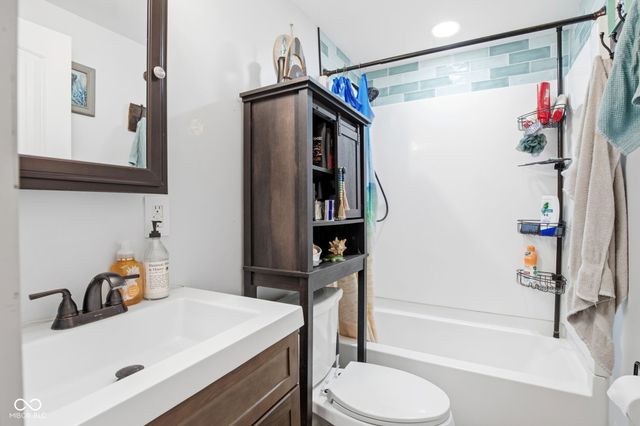 160 W Union Road, Monrovia, IN 46157