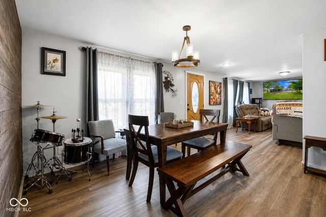 160 W Union Road, Monrovia, IN 46157