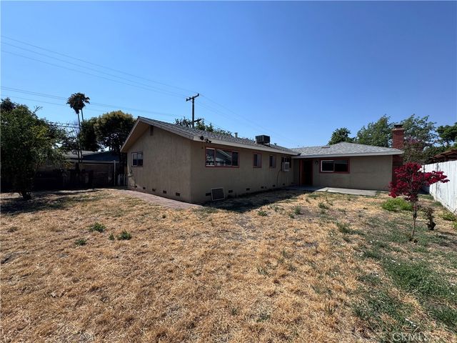 842 W Los Felis, Stockton, CA 95210