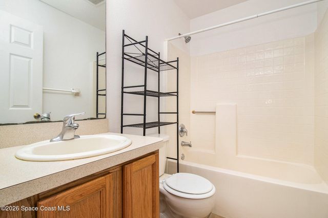 608 Cypress Oak Circle, Deland, FL 32720