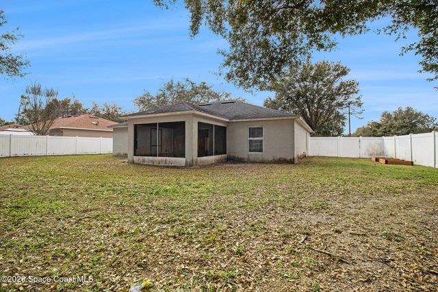 608 Cypress Oak Circle, Deland, FL 32720