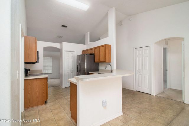 608 Cypress Oak Circle, Deland, FL 32720