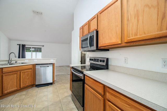 608 Cypress Oak Circle, Deland, FL 32720