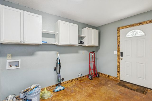 392 Robert E Lee Lane, Livingston, TX 77351