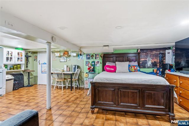 6307 Dewey Avenue, West New York, NJ 07093