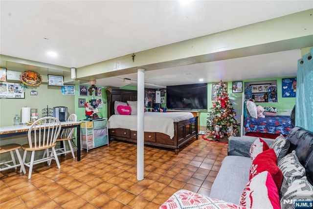 6307 Dewey Avenue, West New York, NJ 07093