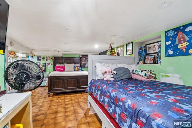 6307 Dewey Avenue, West New York, NJ 07093