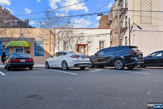 6307 Dewey Avenue, West New York, NJ 07093