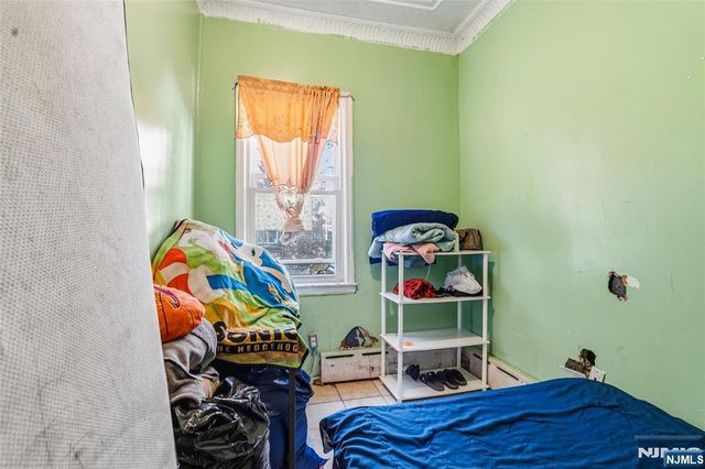 6307 Dewey Avenue, West New York, NJ 07093