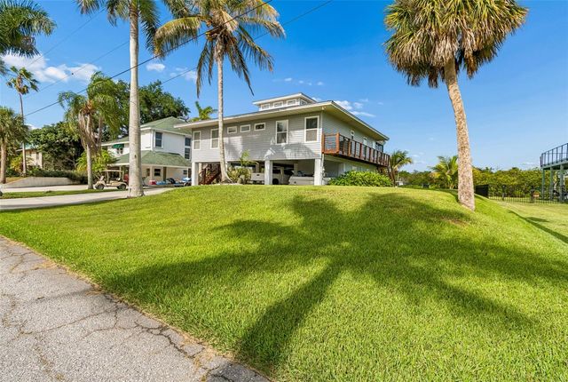 119 BURNS ROAD, Terra Ceia, FL 34250