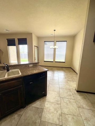 9105 Cates Way, Oklahoma City, OK 73139