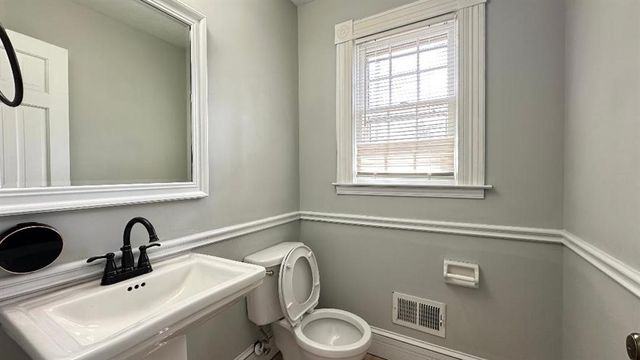 1626 Isham Drive, Lawrenceville, GA 30046