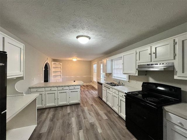 1626 Isham Drive, Lawrenceville, GA 30046