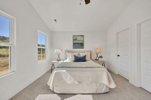 1890 Cotton Way, Chattanooga, TN 37404