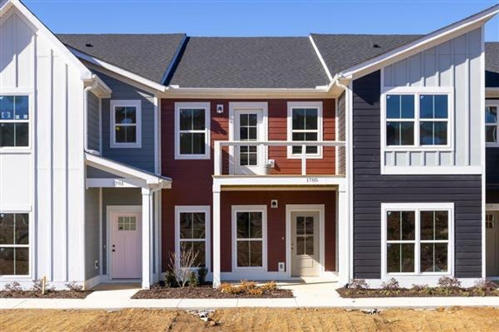 1890 Cotton Way, Chattanooga, TN 37404