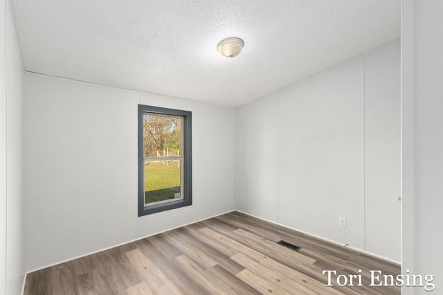 3955 S Holland Road, Sidney, MI 48885