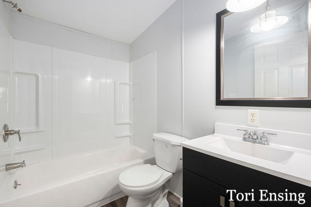 3955 S Holland Road, Sidney, MI 48885