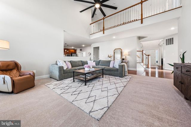 6578 ARBORDEAU LN, Macungie, PA 18062