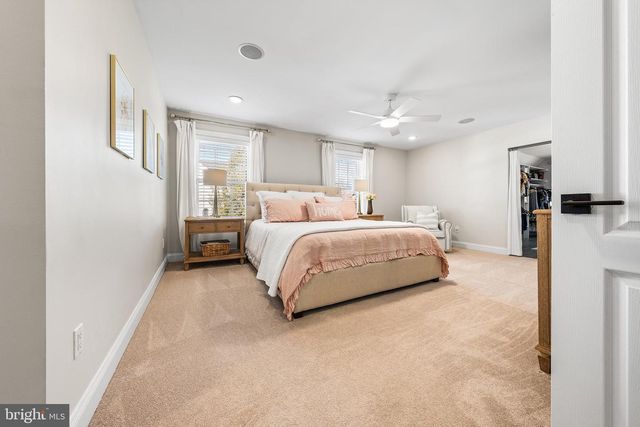 6578 ARBORDEAU LN, Macungie, PA 18062
