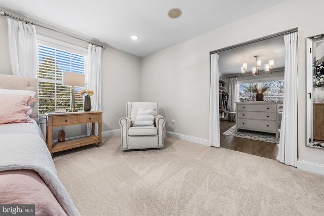 6578 ARBORDEAU LN, Macungie, PA 18062