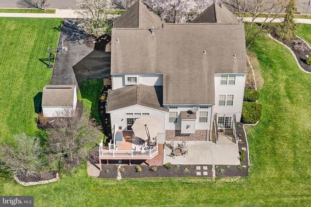 6578 ARBORDEAU LN, Macungie, PA 18062