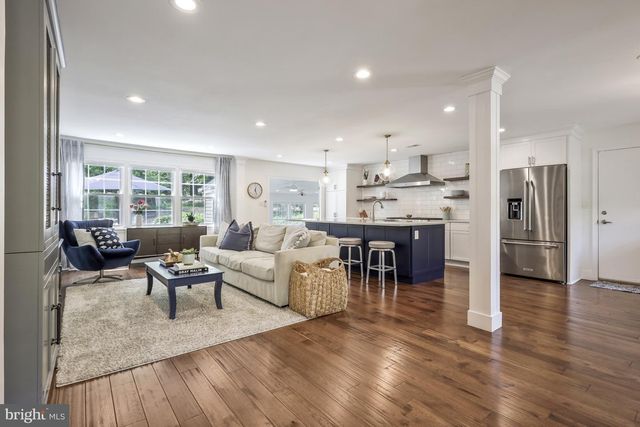 8625 APPLETON CT, Annandale, VA 22003