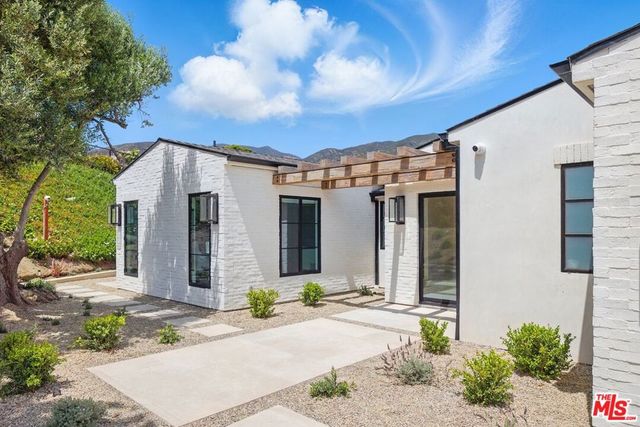 6326 Trancas Canyon Road, Malibu, CA 90265