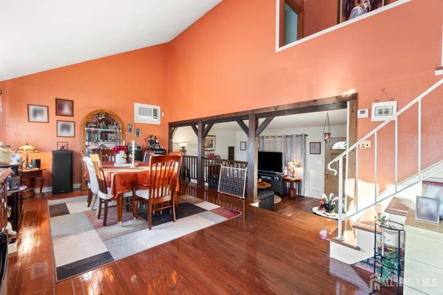 63 Tennyson Street, Carteret, NJ 07008