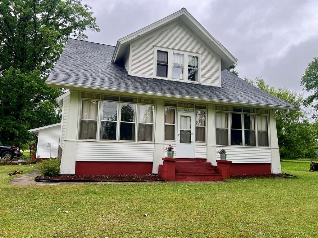 Image 1 of property listing at 1860 4th Street, Comstock, WI 54826