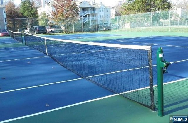 861 Juniper Way, Mahwah, NJ 07430