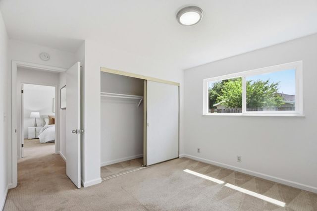 546 Woodstock Way, Santa Clara, CA 95054