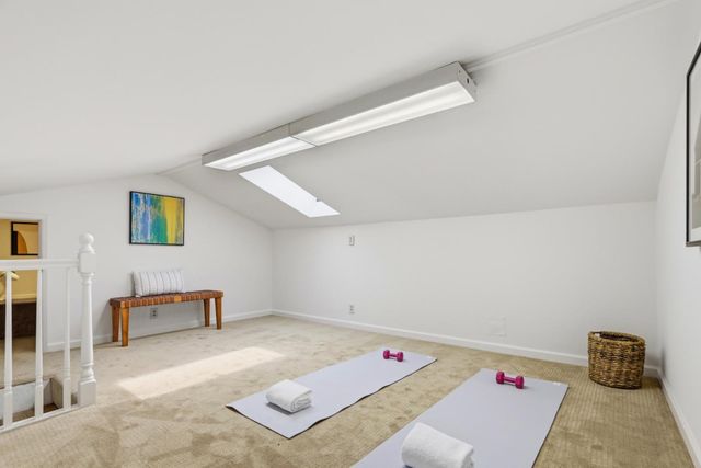 546 Woodstock Way, Santa Clara, CA 95054