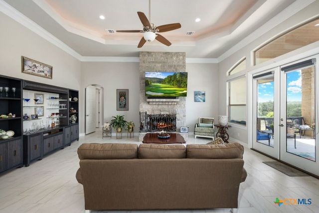 2326 Cascada Parkway, Spring Branch, TX 78070