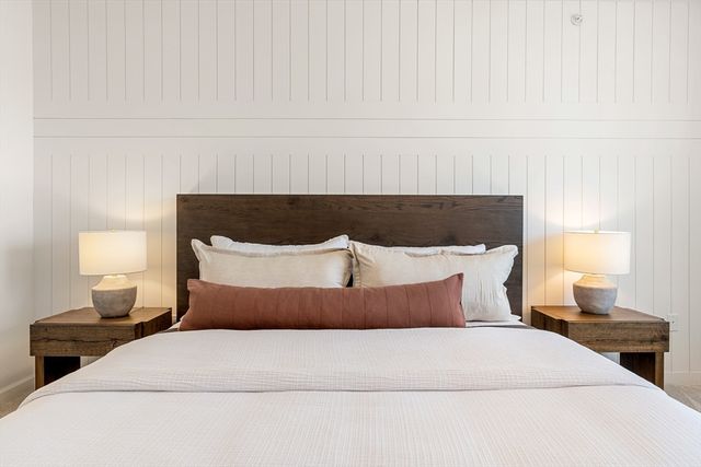 2 Codman Way 402, Westborough, MA 01581