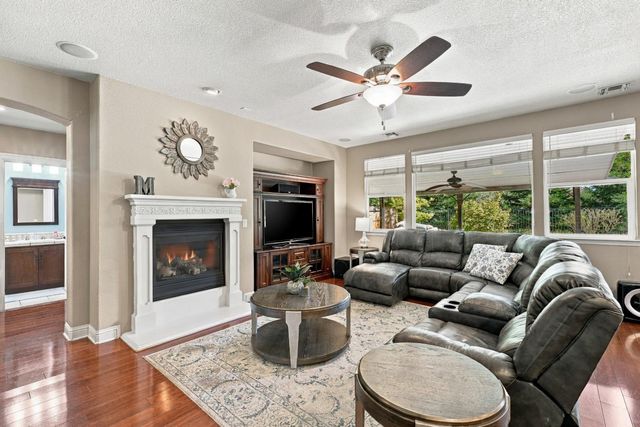3134 Southcreek Dr, Lincoln, CA 95648