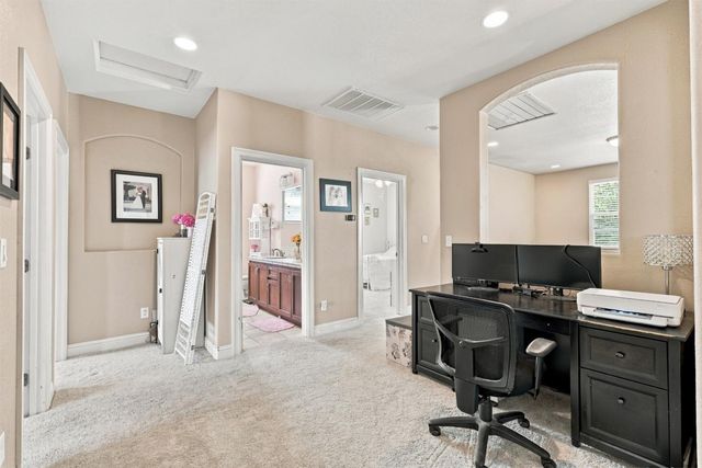 3134 Southcreek Dr, Lincoln, CA 95648