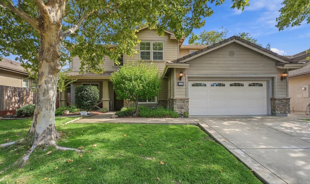 3134 Southcreek Dr, Lincoln, CA 95648