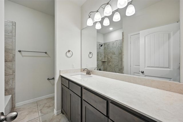 5 Pheasant Run, Sanger, TX 76266