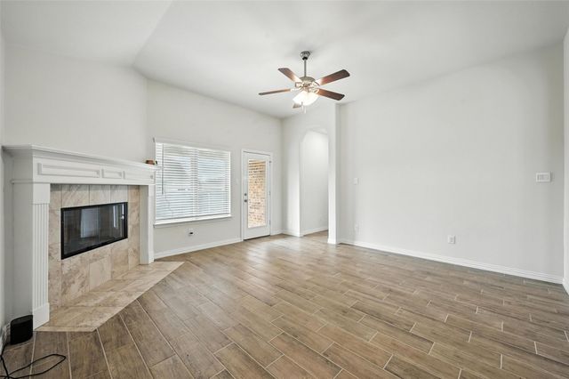 5 Pheasant Run, Sanger, TX 76266