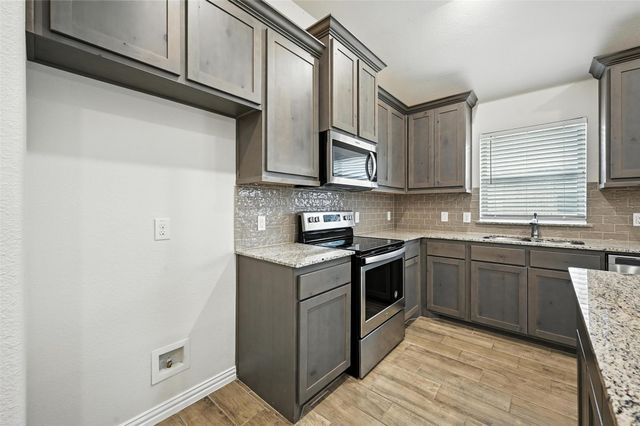 5 Pheasant Run, Sanger, TX 76266