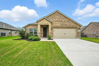 5 Pheasant Run, Sanger, TX 76266