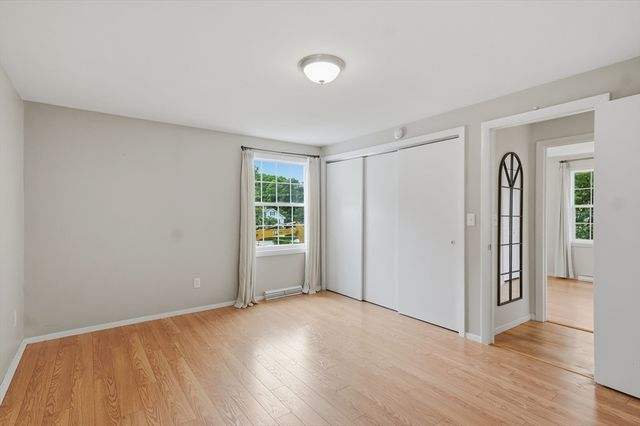 334 Rogers St, Lowell, MA 01852