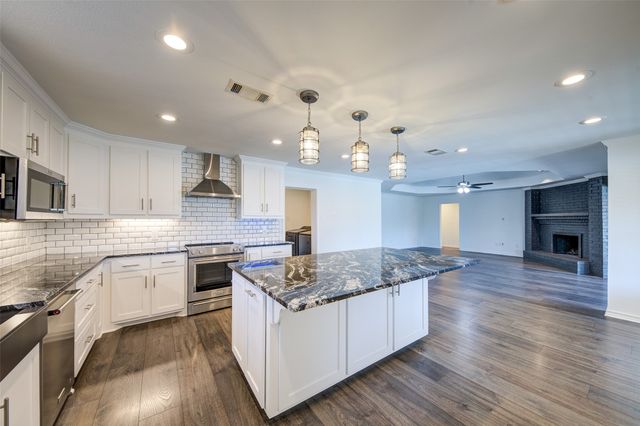 220 Odessa Drive, Haslet, TX 76052