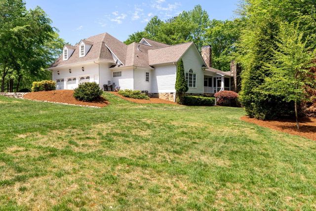 603 Virginia Pine Ct, Spartanburg, SC 29306