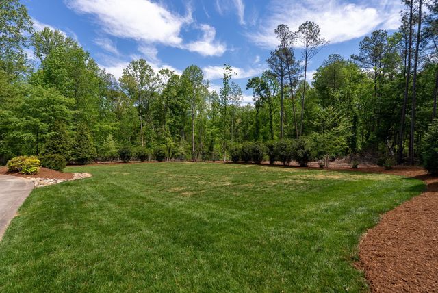 603 Virginia Pine Ct, Spartanburg, SC 29306