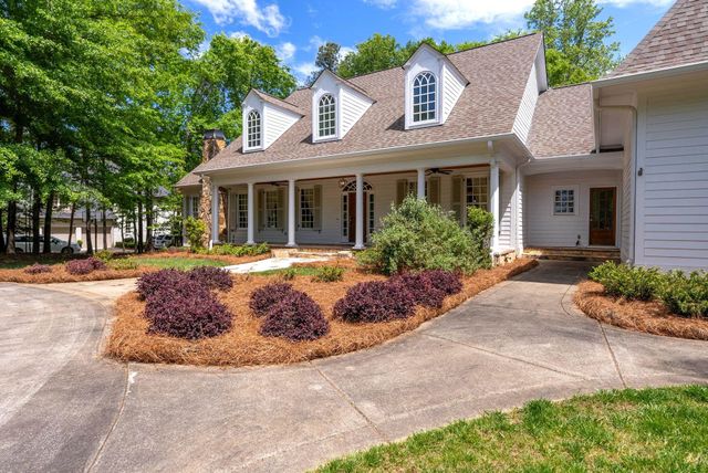 603 Virginia Pine Ct, Spartanburg, SC 29306
