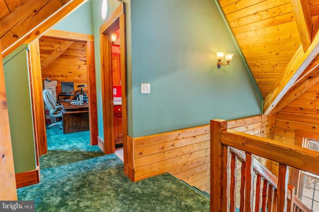 1305 WHISPERING PINES RD, Slanesville, WV 25444