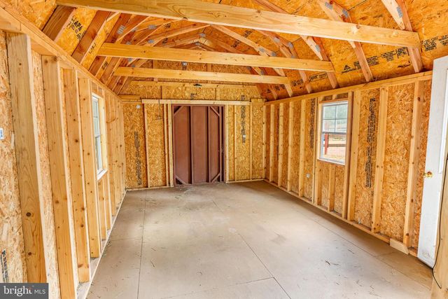 1305 WHISPERING PINES RD, Slanesville, WV 25444