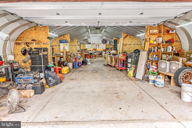 1305 WHISPERING PINES RD, Slanesville, WV 25444